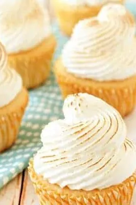 Lemon Meringue Cupcakes