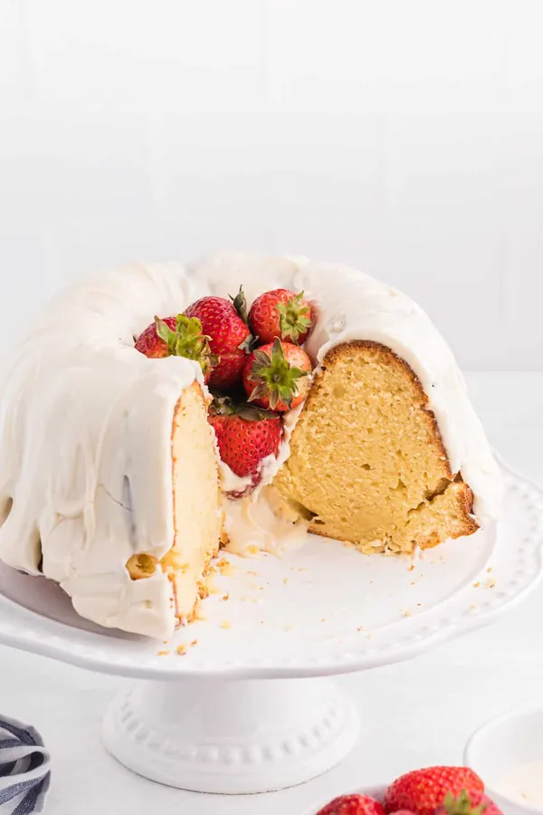 Vanilla Cream Cheese Cake
