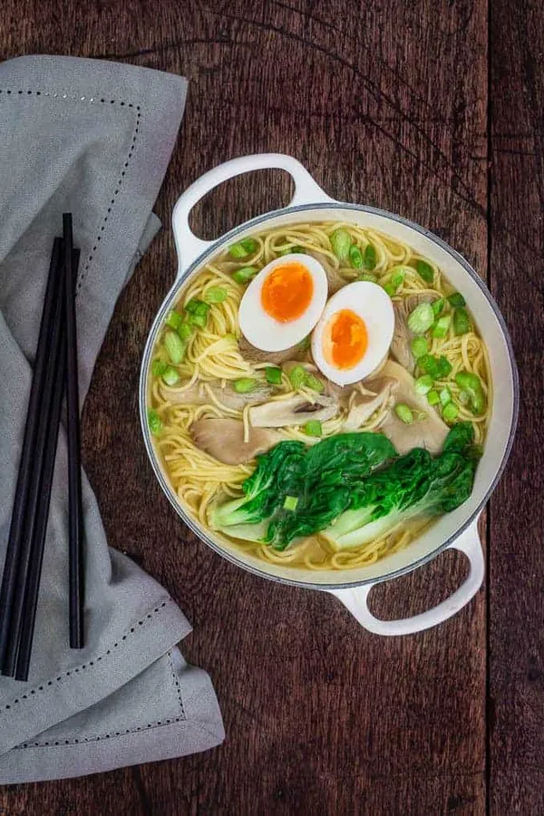 10 Minute Weeknight Mushroom Ramen