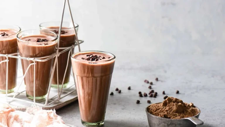 40 Refreshing easy smoothie recipes (you’ll wish you found sooner)