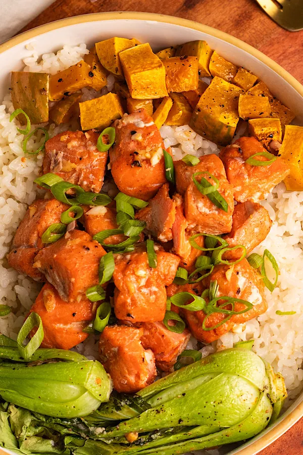 Baked Honey Garlic Salmon Bites with Honeynut Squash