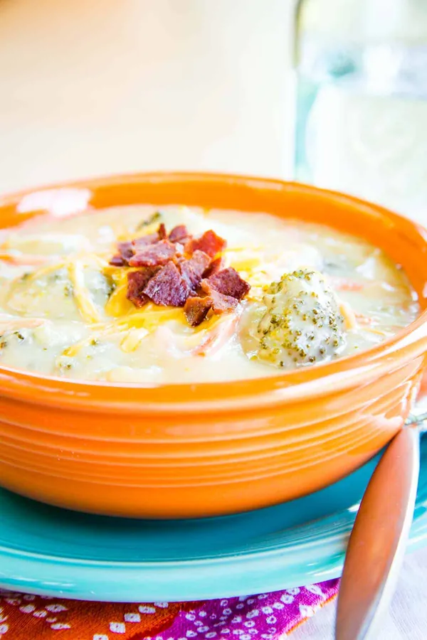 Creamy Cauliflower Broccoli Cheese Soup