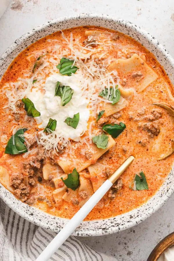 Easy Lasagna Soup Recipe