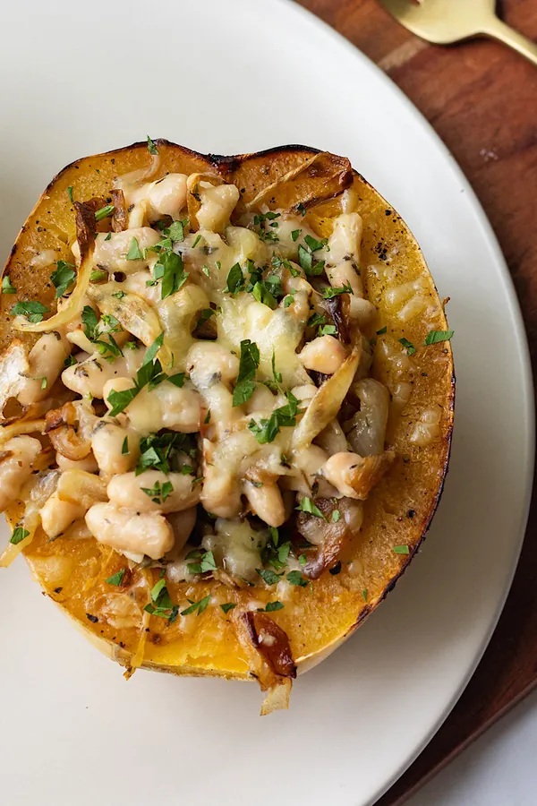 French Onion Stuffed Spaghetti Squash