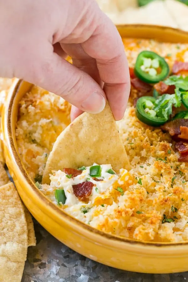 Jalapeno Popper Dip with Bacon