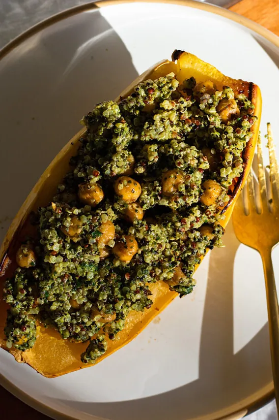 Pesto Quinoa and Chickpea Stuffed Spaghetti Squash