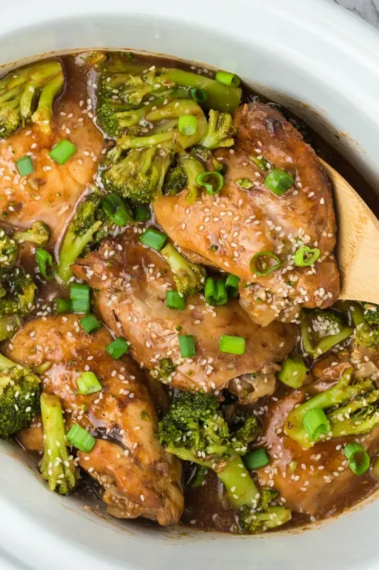 Slow Cooker Chicken and Broccoli