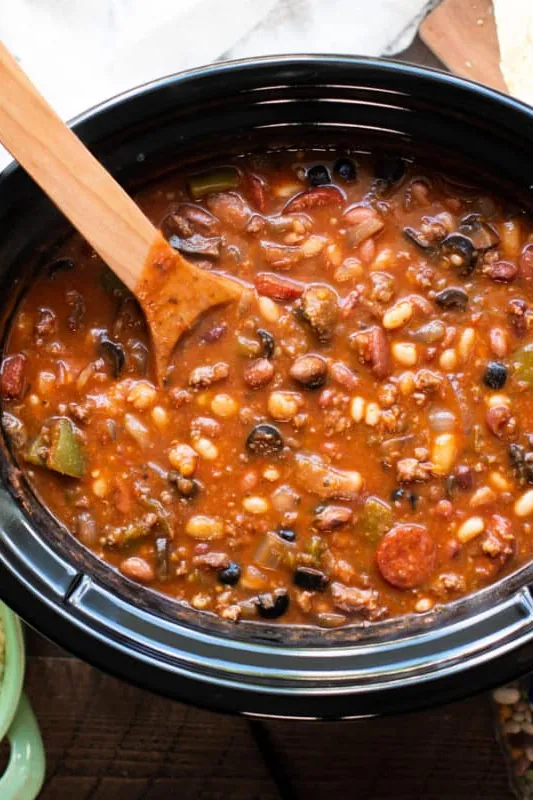 Slow Cooker Pizza 15 Bean Soup