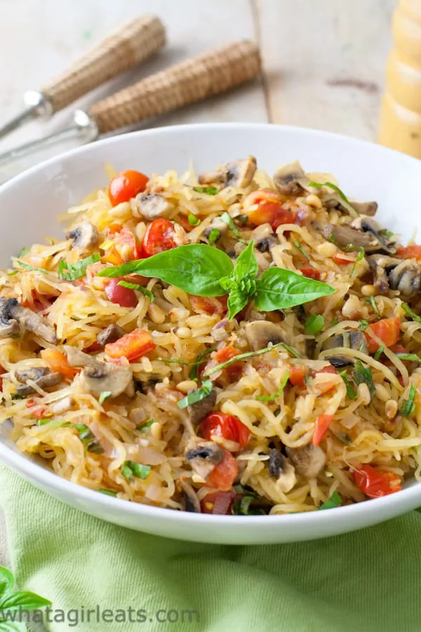 Spaghetti Squash Pasta with Tomatoes and Mushrooms