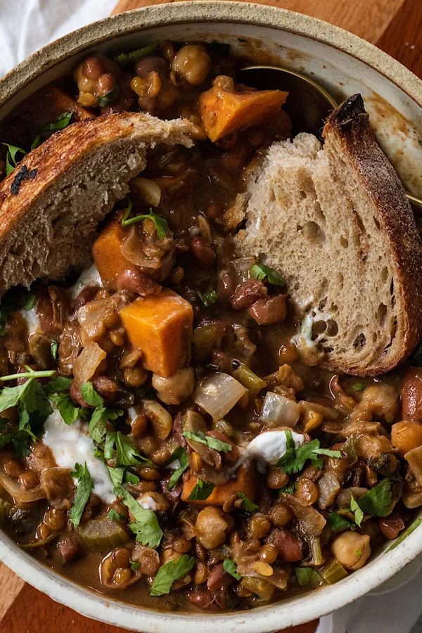 vegan bean and lentil white chili with coconut milk
