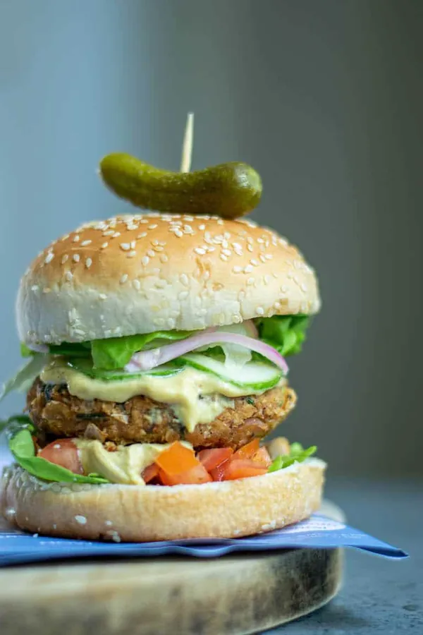 Air Fryer Veggie Burgers