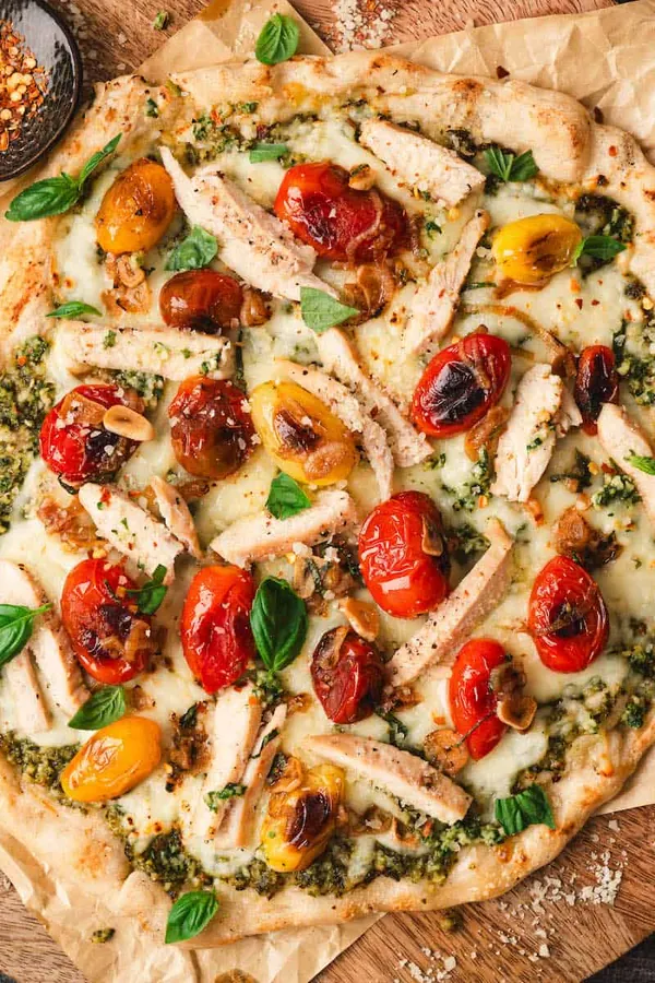 Basil Pesto Pizza with Chicken
