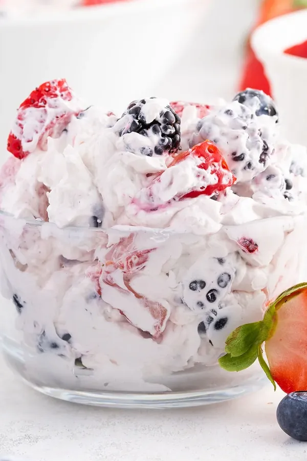 Berry Cheesecake Salad