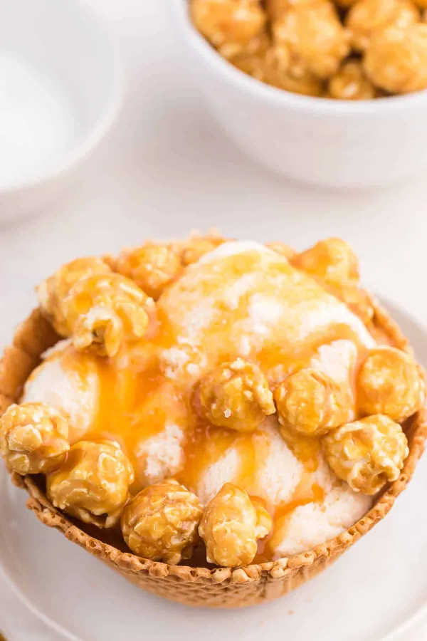 Caramel Crunch Ice Cream Sundae