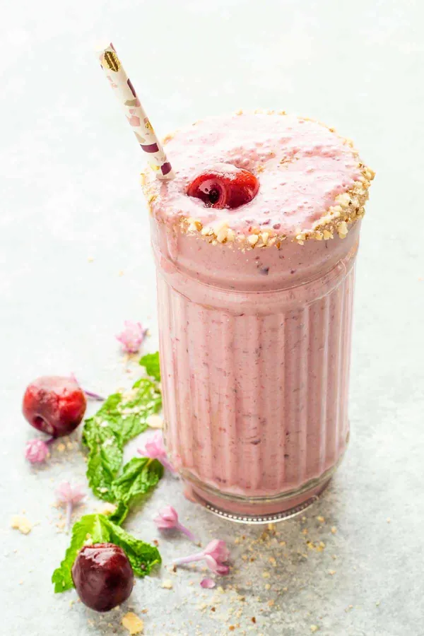 Cherry Cheesecake Smoothie