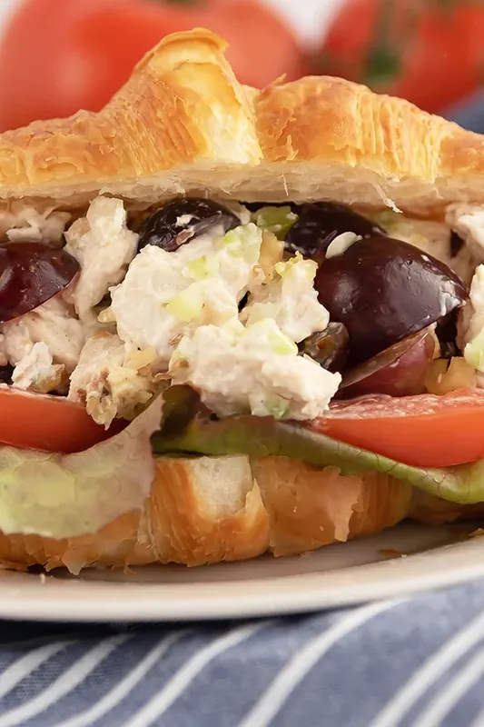 Chicken Salad with Grapes and Walnuts
