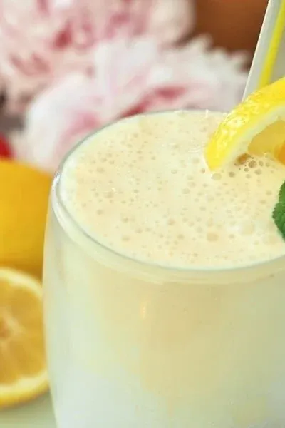 Copycat Chick-Fil-A Frosted Lemonade