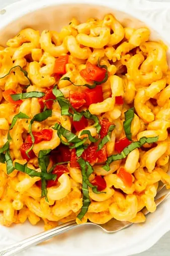 Creamy Roasted Red Pepper Pasta