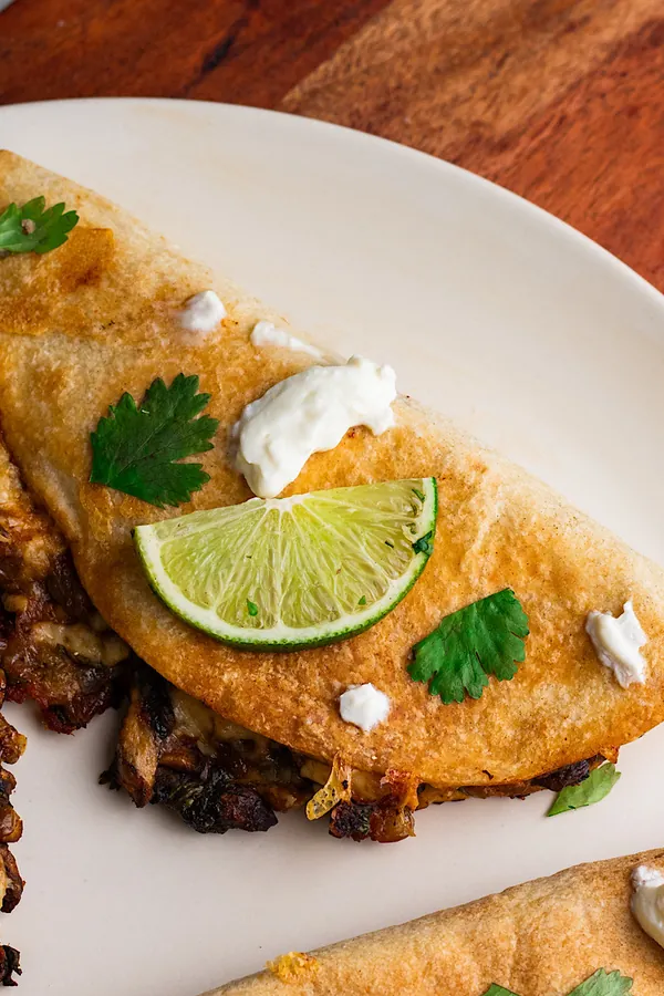 Crispy Baked Chipotle Mushroom Lentil Tacos