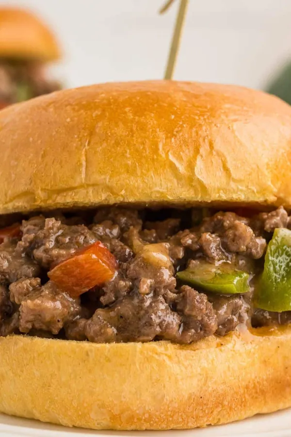 Easy Philly Cheese Steak Sloppy Joes (Ground Beef)