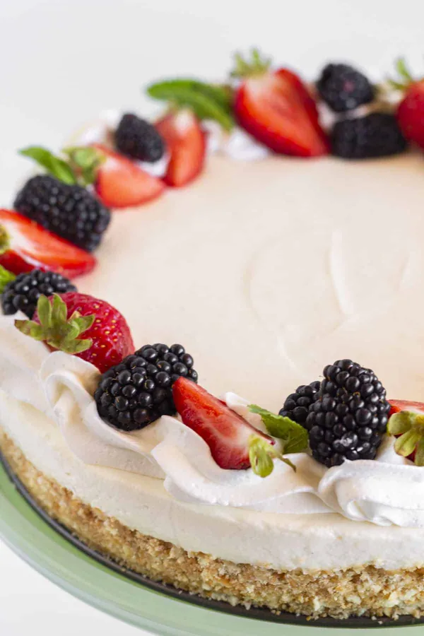 Easy Vanilla No Bake Cheesecake