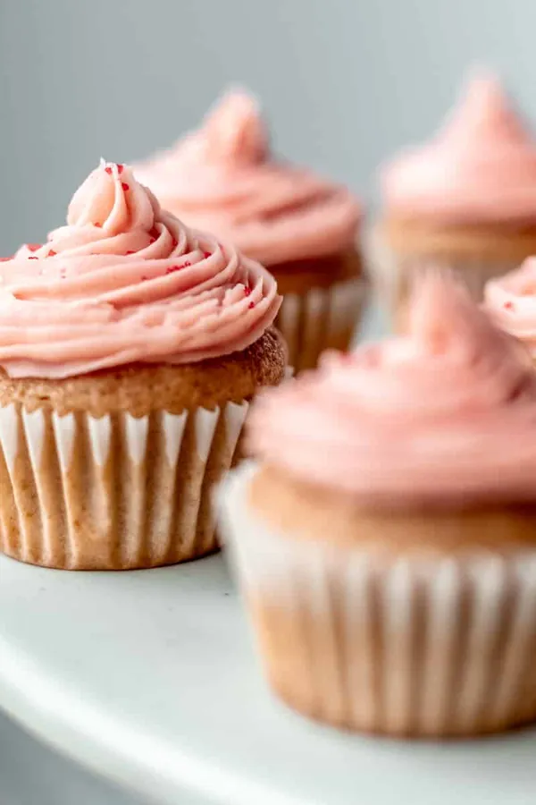 Mini Strawberry Cupcakes with Strawberry Buttercream Frosting