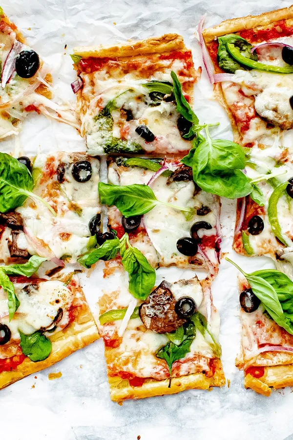 Puff Pastry Pizza Easy Recipe for 30 Minute Dinner