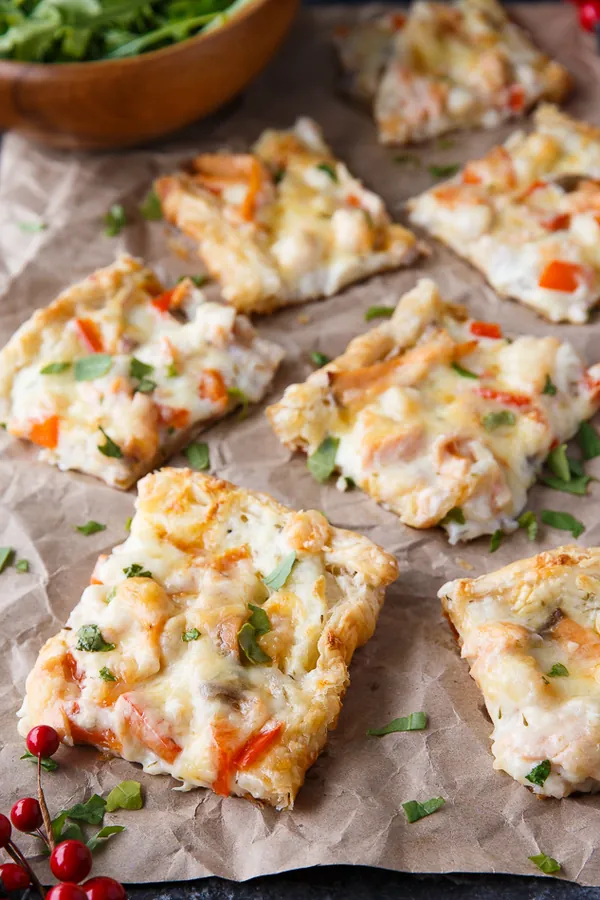 Seafood Pizza