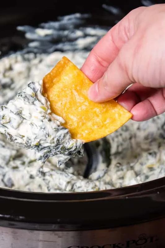 Slow Cooker Spinach Artichoke Dip Recipe