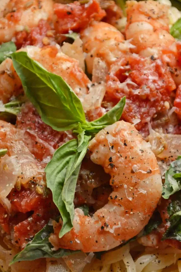 Tomato Basil Shrimp Pasta