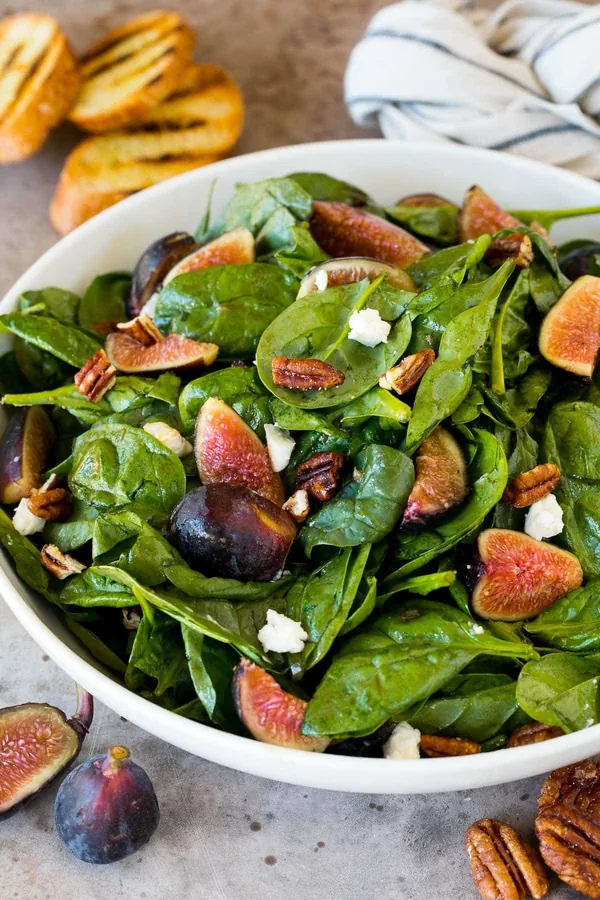 Fig Salad with Spinach
