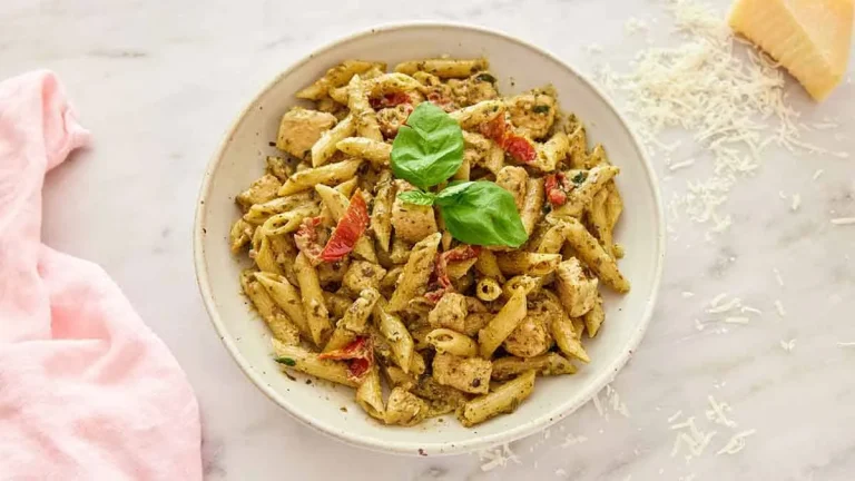 18 Easy Healthy Chicken Pasta Recipes (you’ll want to make again)