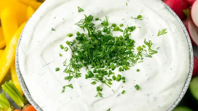 20 Amazing Healthy Dips for Parties (that everyone will love)