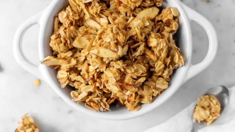 4 Healthy Bedtime Snacks (You’ll Wish You Found Sooner)
