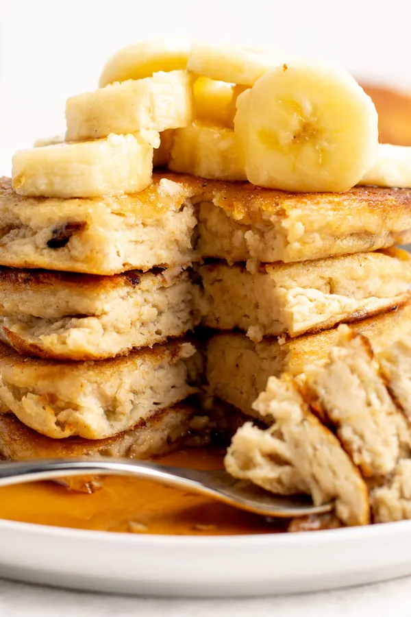 4 Ingredient Vegan Pancakes