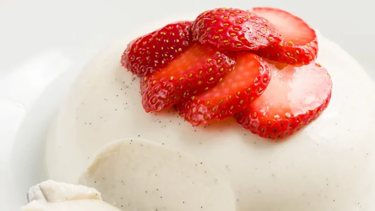 5 Delicious Panna Cotta Recipes (Everyone Will Love)