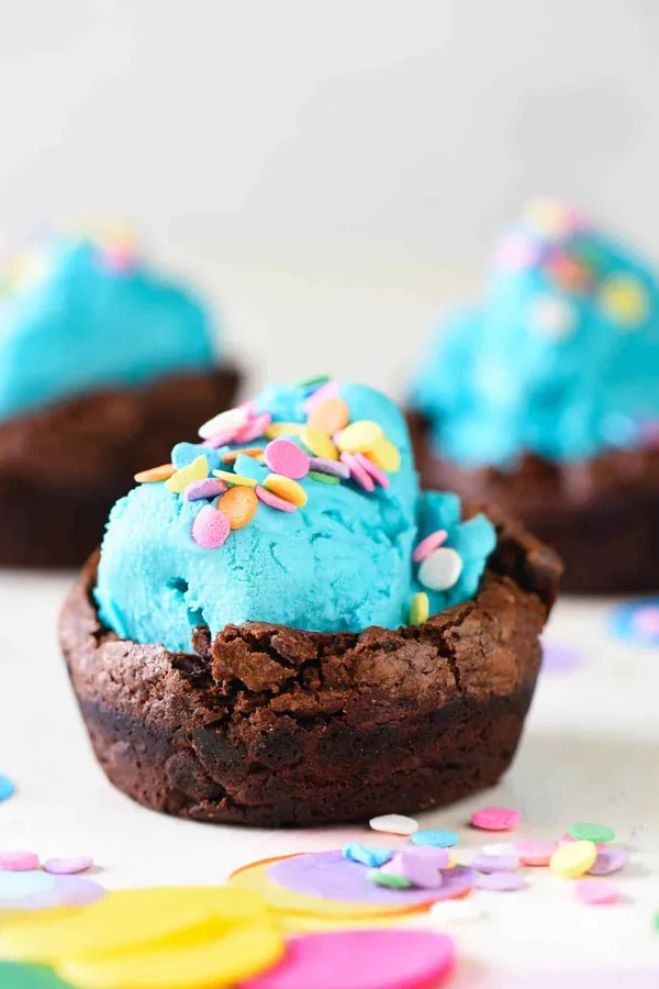 Brownie Bowls for Ice Cream