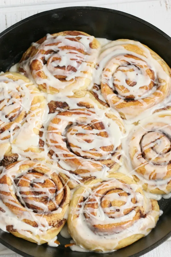Cast Iron Cinnamon Rolls