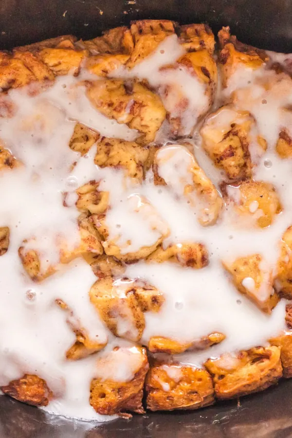 Crockpot Cinnamon Roll Casserole Recipe