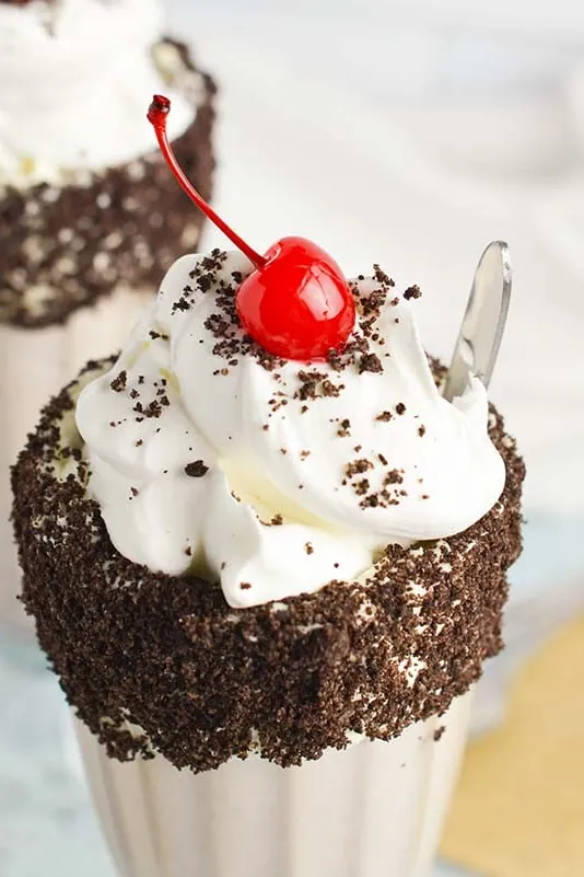 How to Make Oreo Milkshake