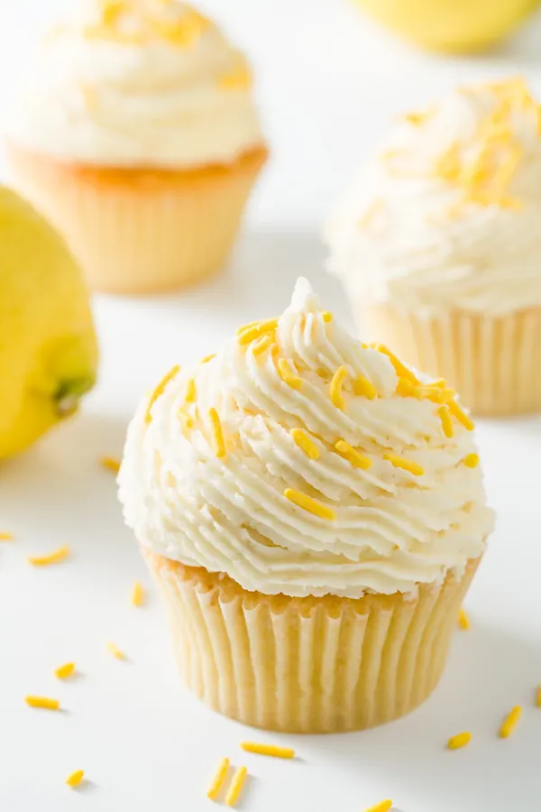 Lemon Buttercream Frosting Recipe