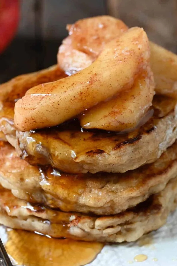 Pancakes with Apples