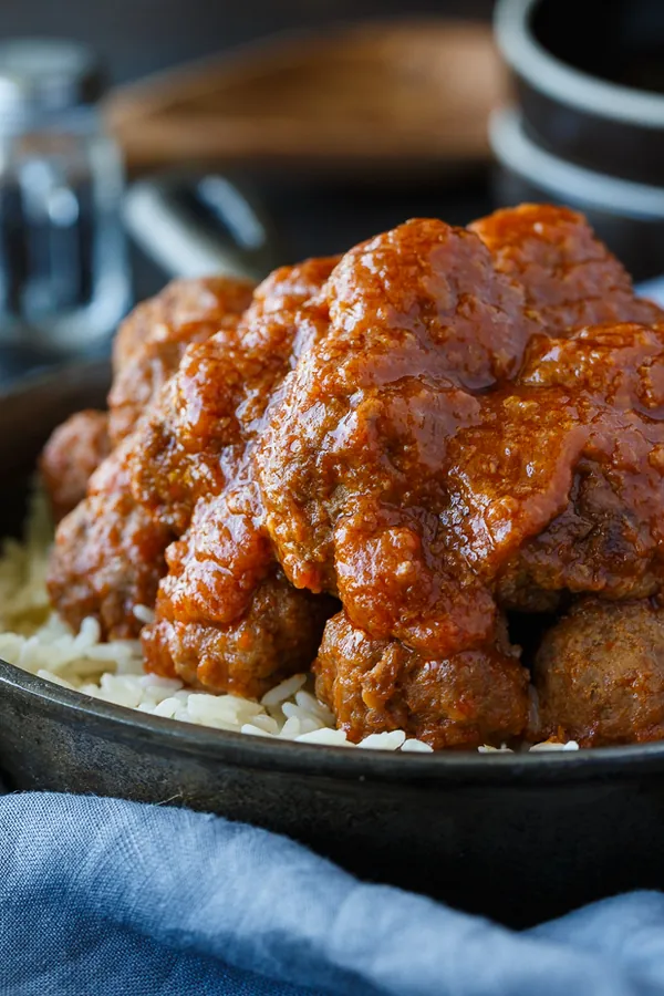 Tangy Sweet & Sour Meatballs