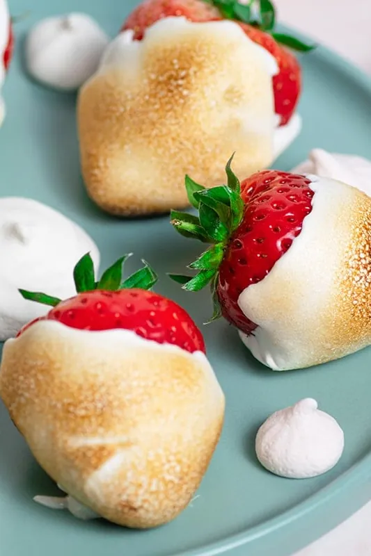 Toasted Marshmallow Strawberries