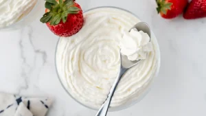 16 Sweet Whipped Cream Cake Toppings (You’ll Want To Make Again)