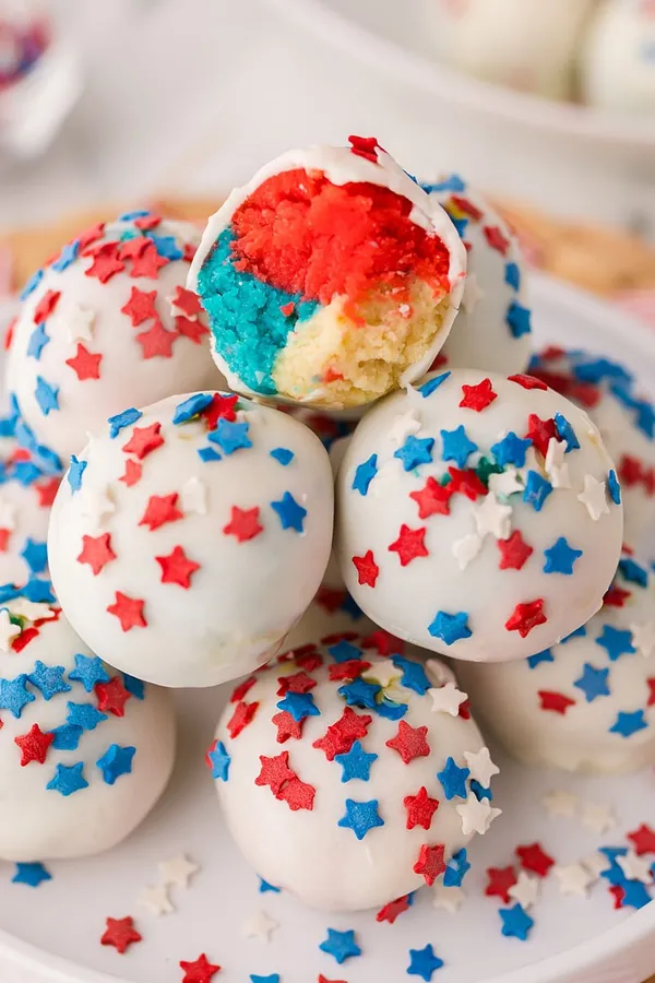 4th of July Cake Pops