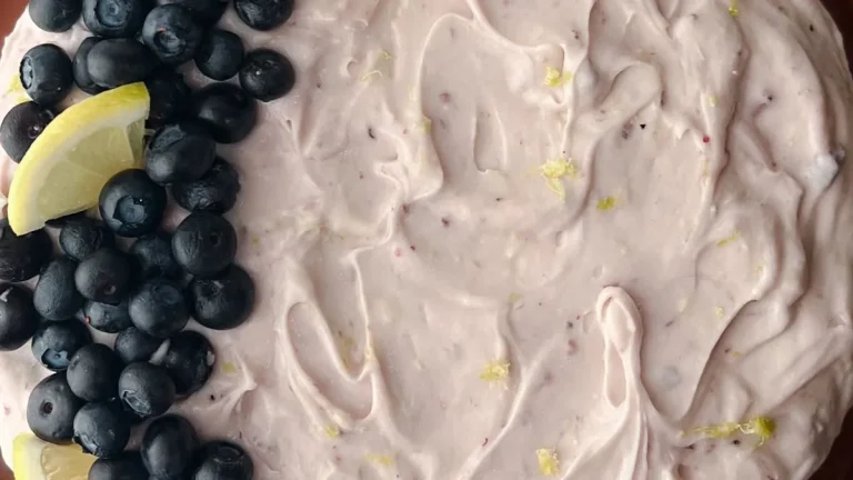 9 Amazing Cakes That Stay Fresh for Days (You’ll Wish You Found Sooner)