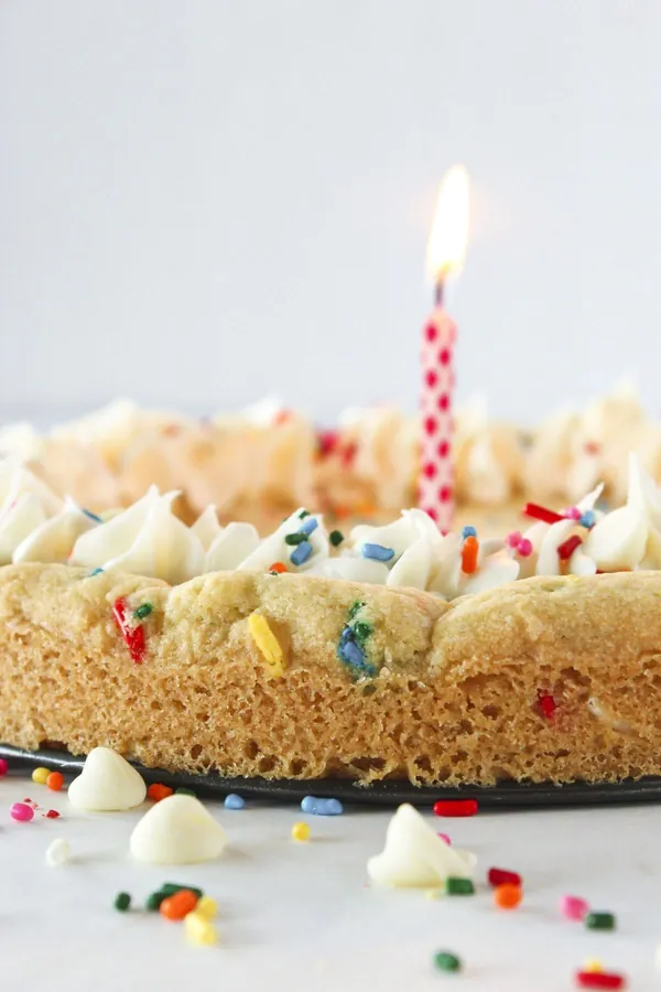 A Super Easy Birthday Cookie Cake Recipe