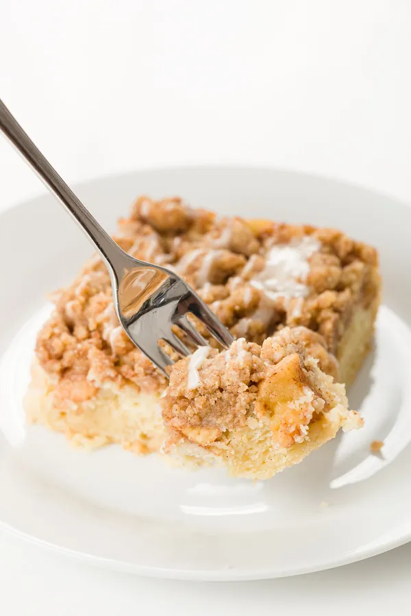 Apple Crumb Cake
