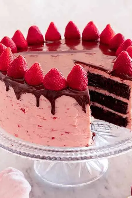 Chocolate Strawberry Cake